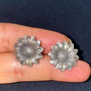 JEWEL ART STERLING SUNFLOWER EARRINGS SCREW ON VINTAGE SILVER
